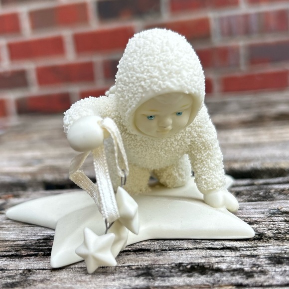 Dept 56 Snowbabies “Sprinkling Stars In The Sky” Christmas Ornament B7 - Picture 5 of 6